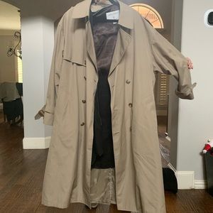 London Fog Men’s Rain/Trenchcoat